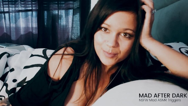 ASMR Girlfriend Roleplay Handjob & Dirty Talk in Bed