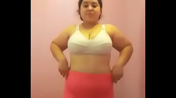 Pakistan Nude selfie